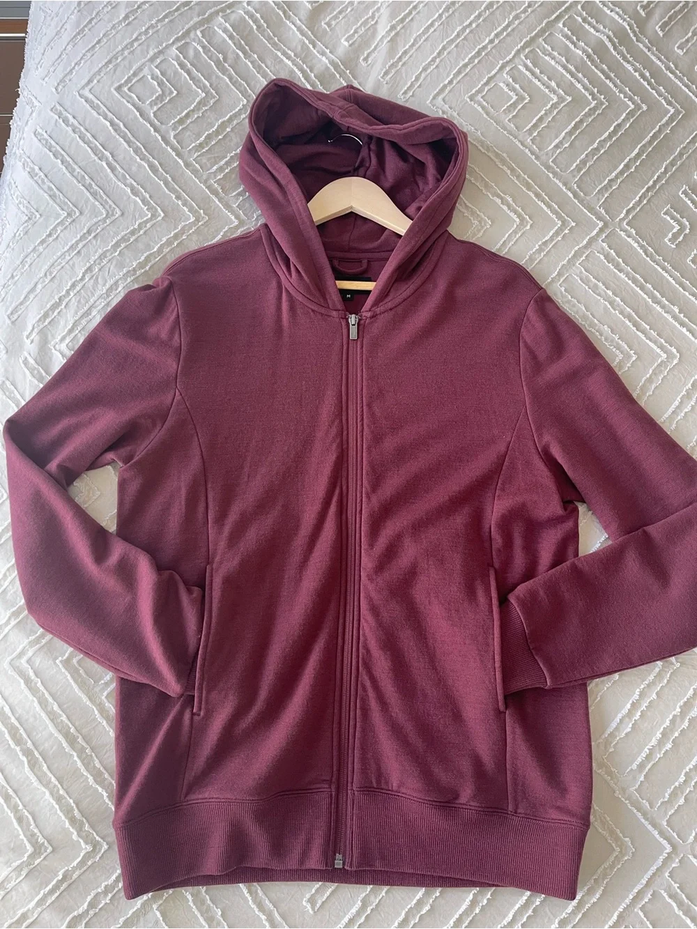 Men's Compact Travel Hoodie Unbound Merino - Red - Medium